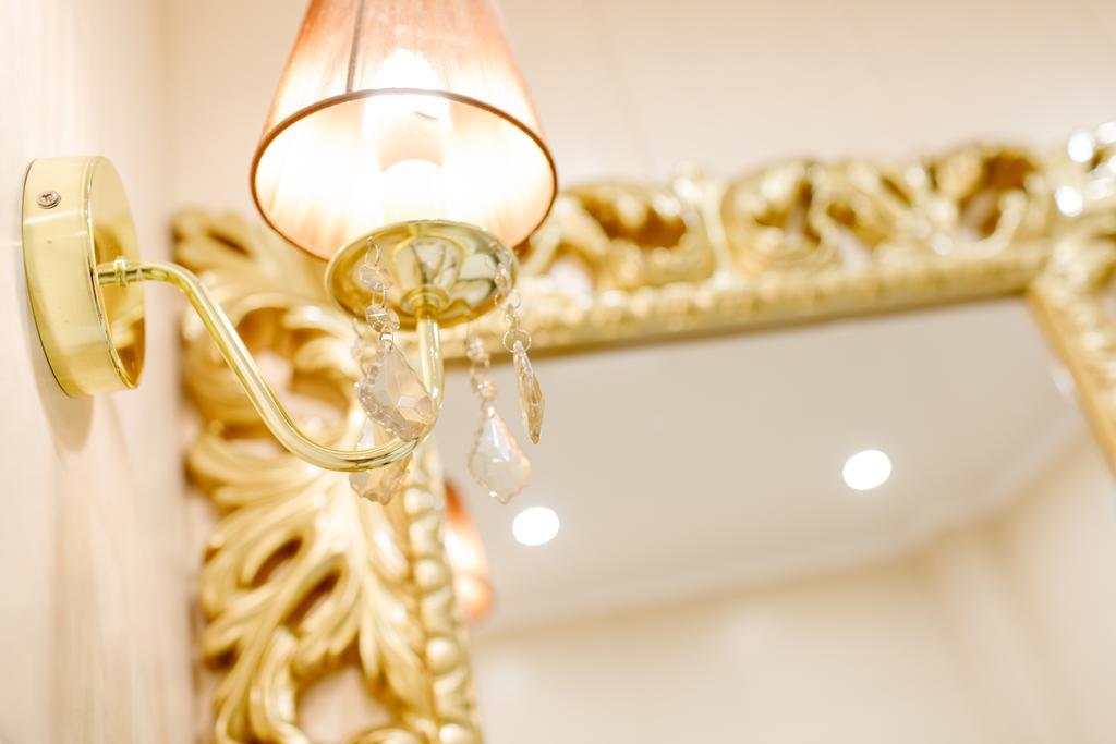 Royal Suite Apartment With Jacuzzi Sumî Exterior foto