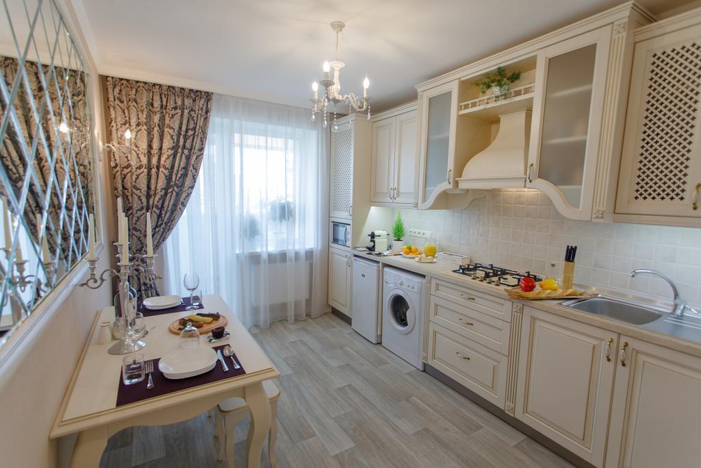Royal Suite Apartment With Jacuzzi Sumî Exterior foto